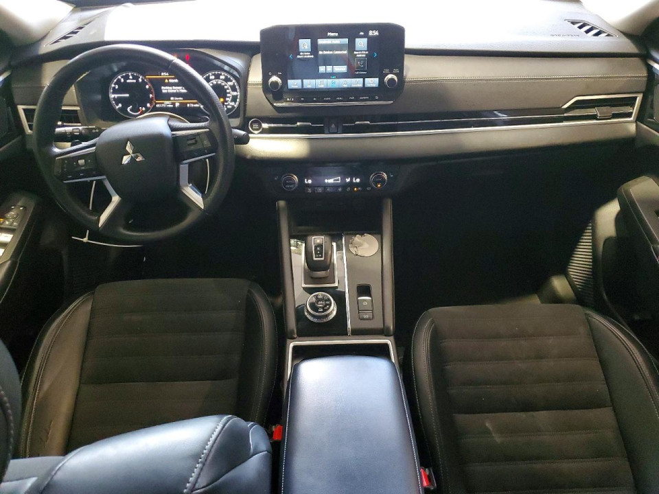 Mitsubishi OUTLANDER 2024 — Copart