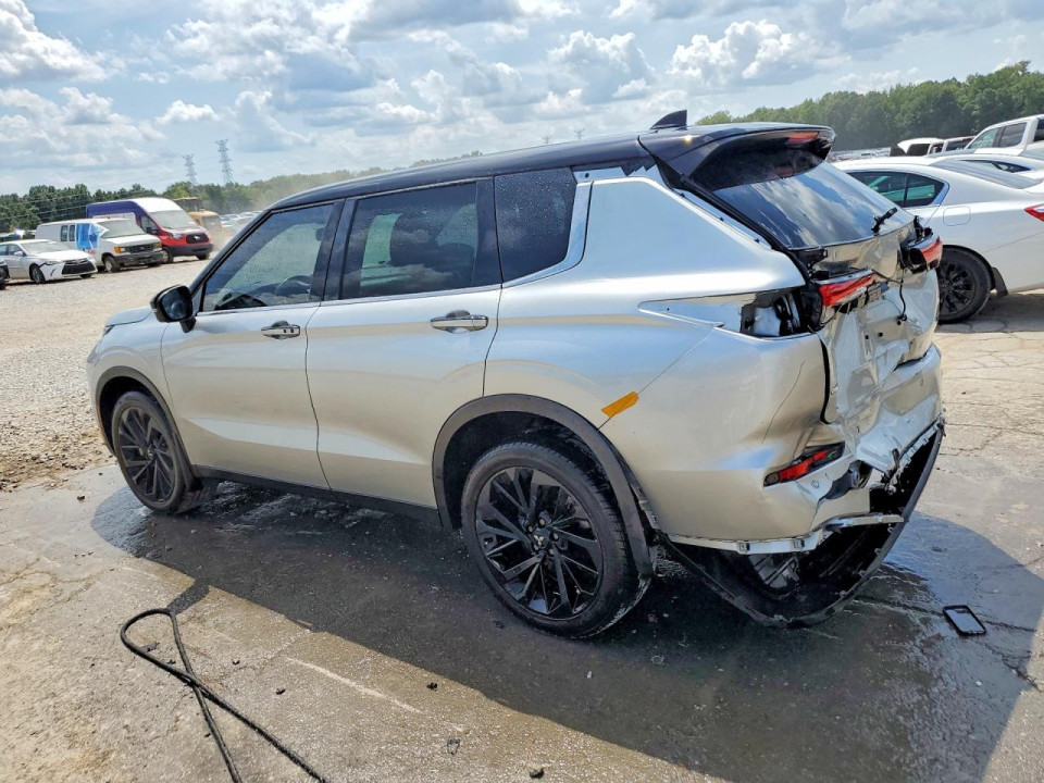 Mitsubishi OUTLANDER 2023 — Copart