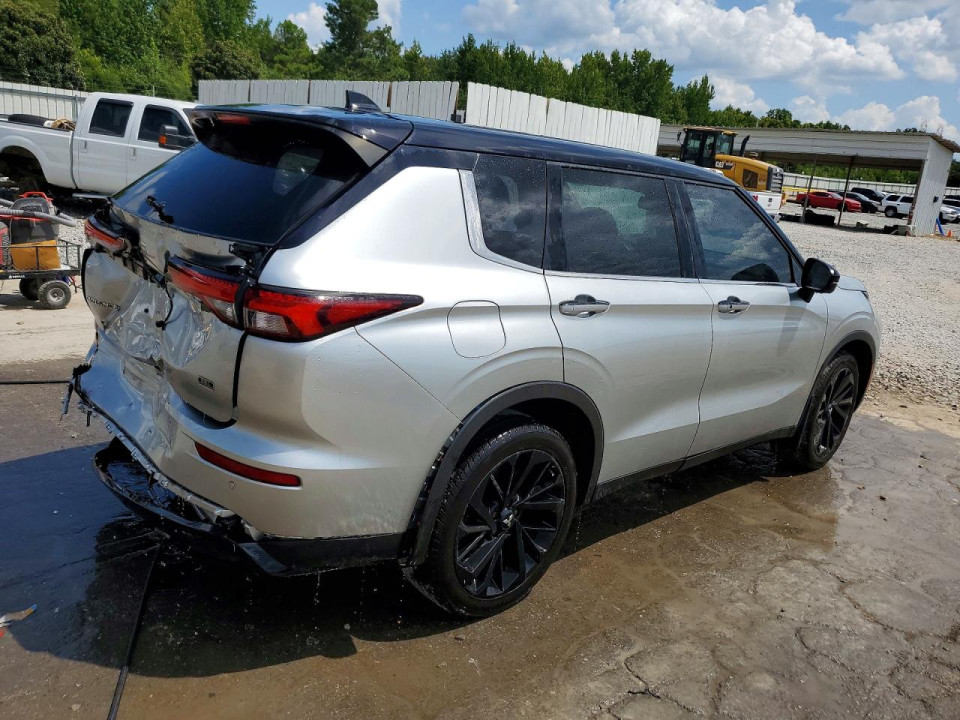 Mitsubishi OUTLANDER 2023 — Copart