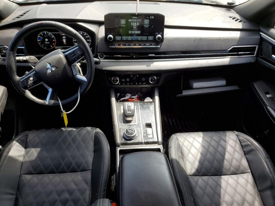 Mitsubishi OUTLANDER 2023 — Copart