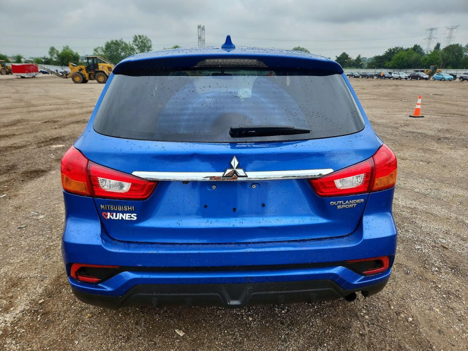 Mitsubishi OUTLANDER 2018 — Copart