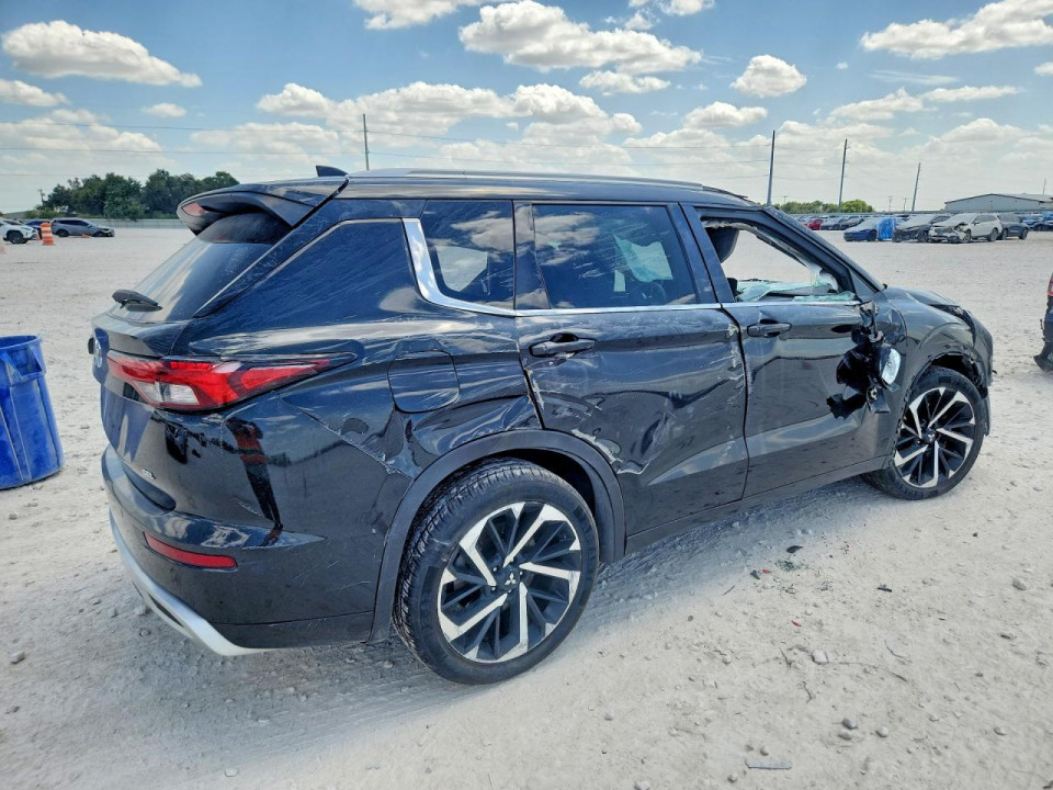 Mitsubishi OUTLANDER 2023 — Copart