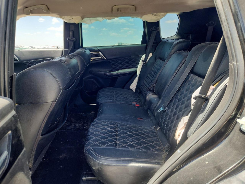 Mitsubishi OUTLANDER 2023 — Copart