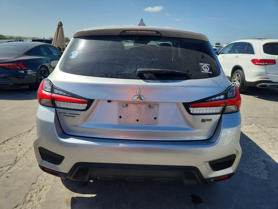 Mitsubishi OUTLANDER 2021 — Copart