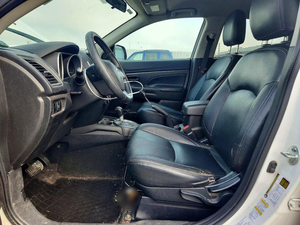 Mitsubishi OUTLANDER 2015 — Copart