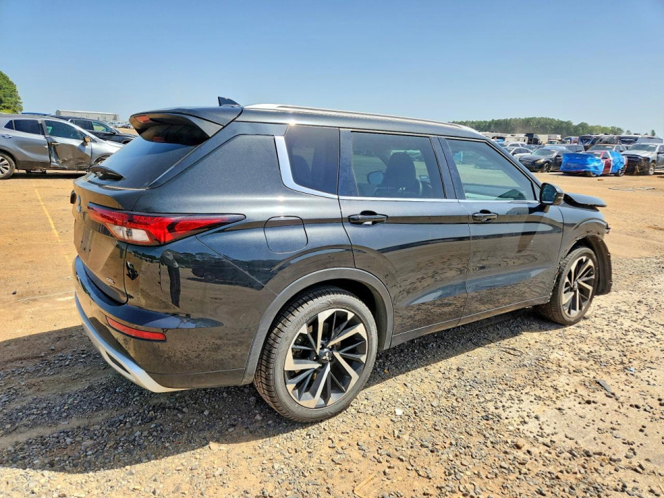 Mitsubishi OUTLANDER 2023 — Copart