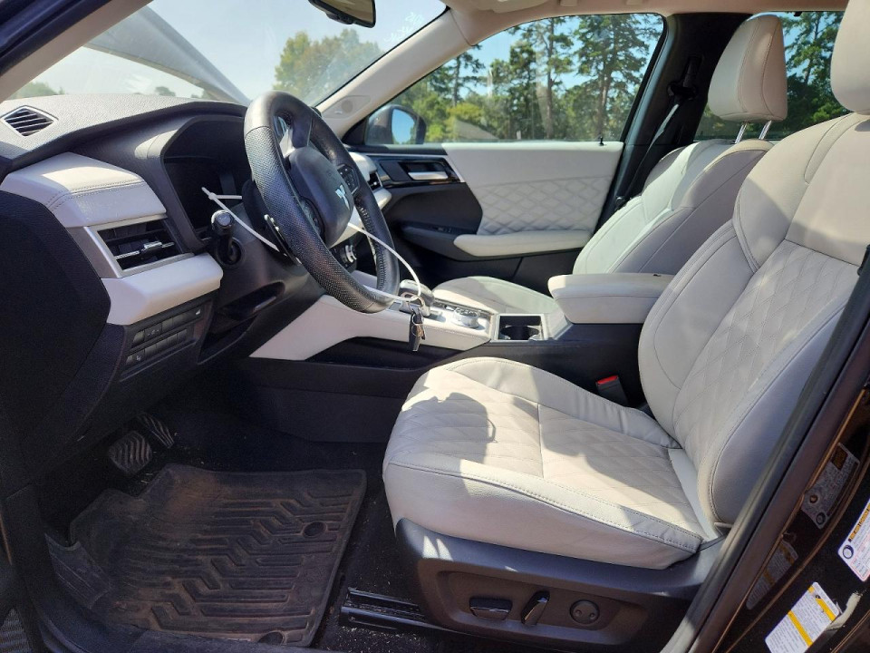 Mitsubishi OUTLANDER 2023 — Copart