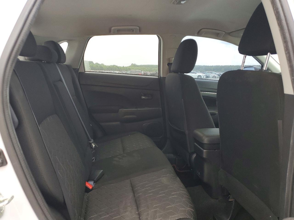 Mitsubishi OUTLANDER 2023 — Copart