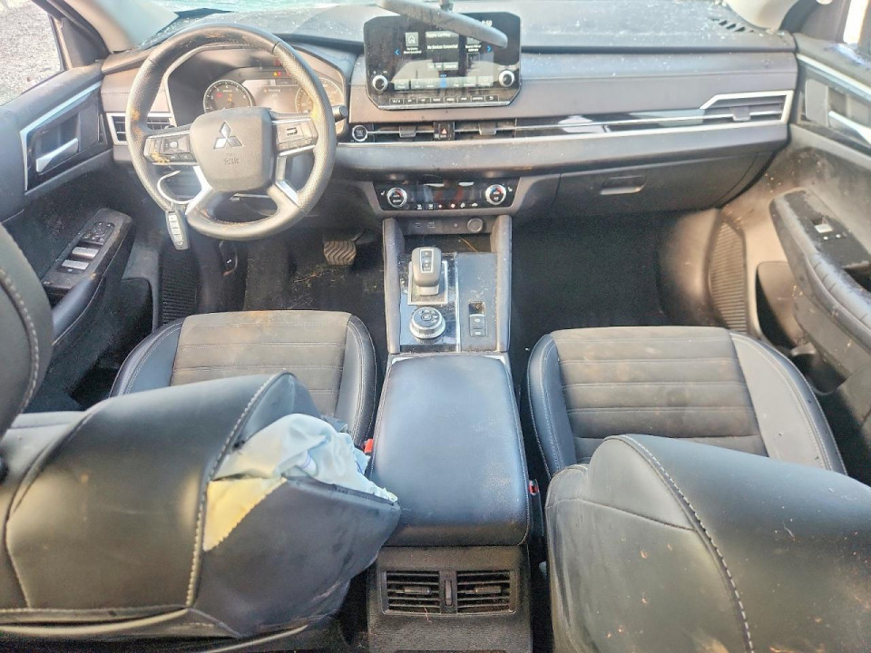 Mitsubishi OUTLANDER 2024 — Copart