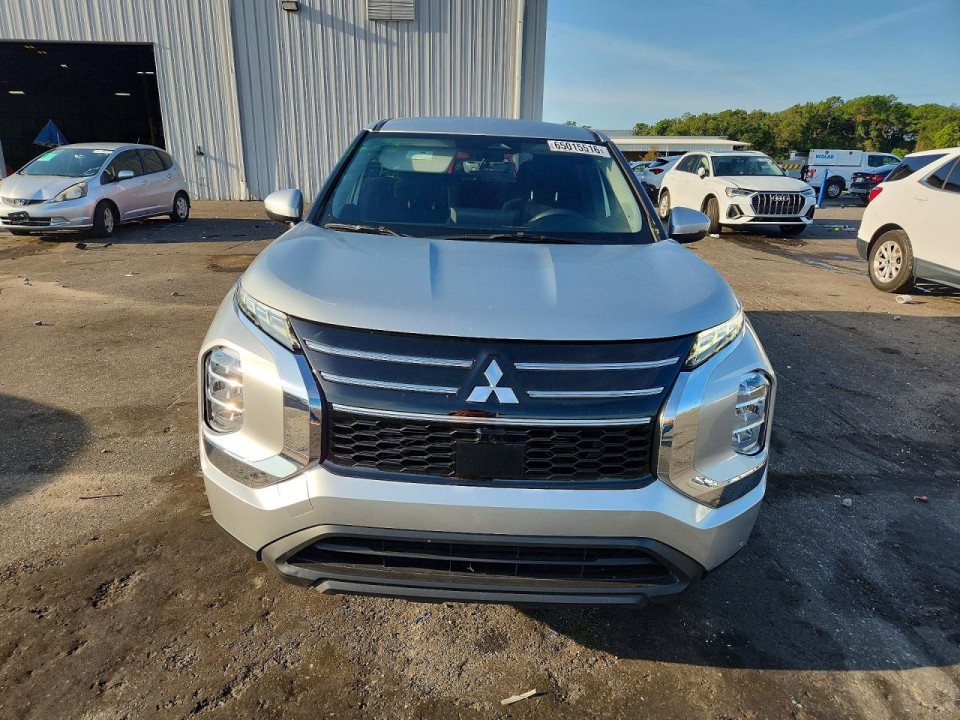 Mitsubishi OUTLANDER 2025 — Copart