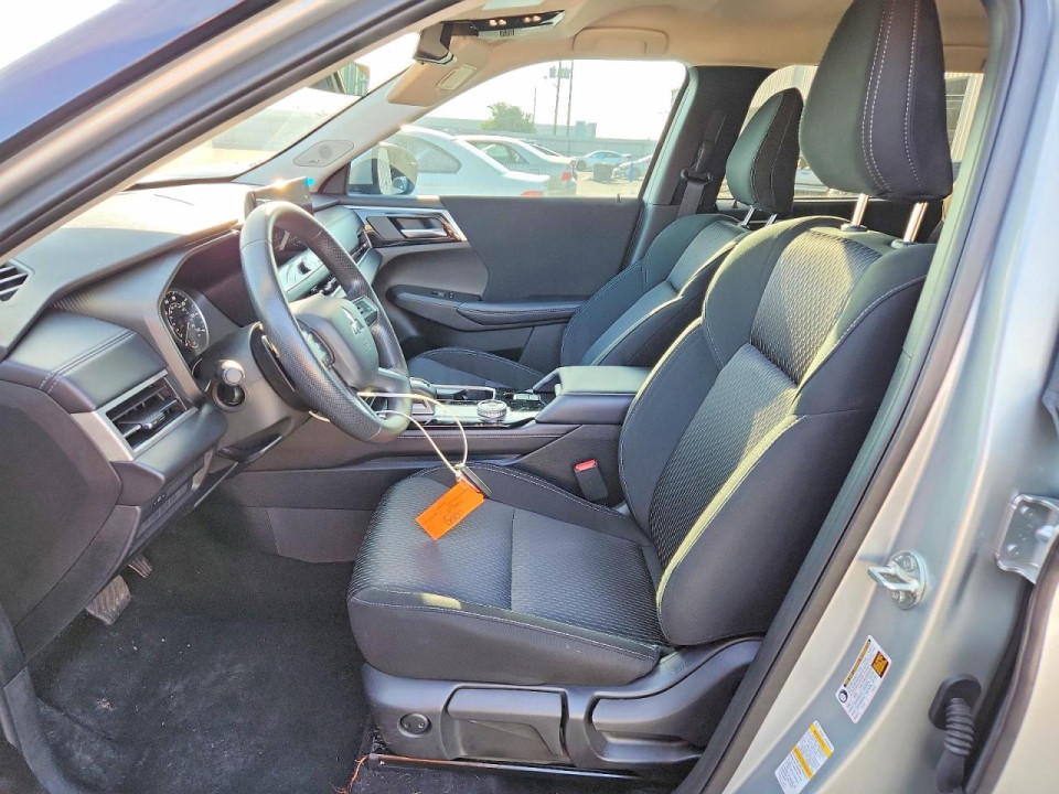 Mitsubishi OUTLANDER 2025 — Copart