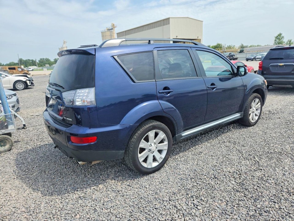 Mitsubishi OUTLANDER 2013 — Copart