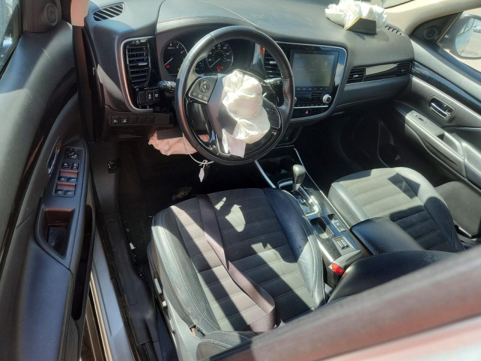 Mitsubishi OUTLANDER 2020 — Copart