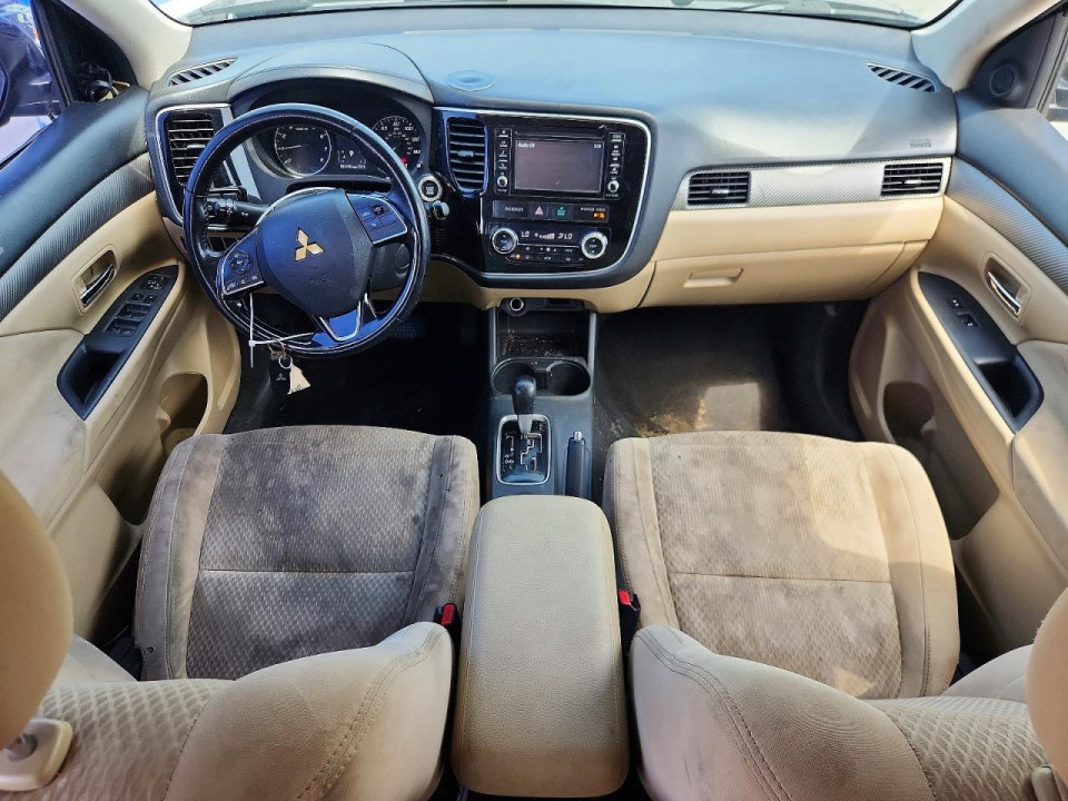 Mitsubishi OUTLANDER 2016 — Copart