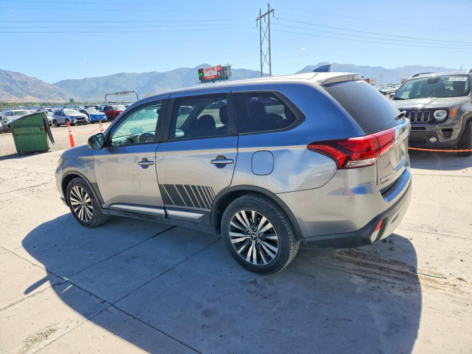 Mitsubishi OUTLANDER 2020 — Copart