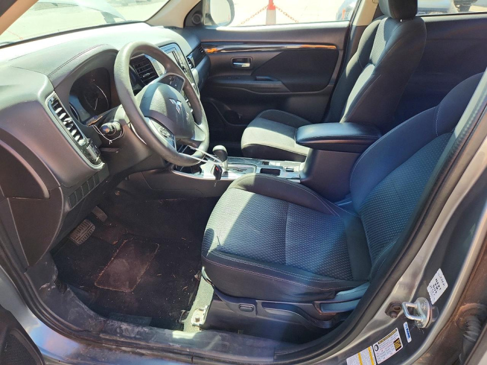 Mitsubishi OUTLANDER 2020 — Copart