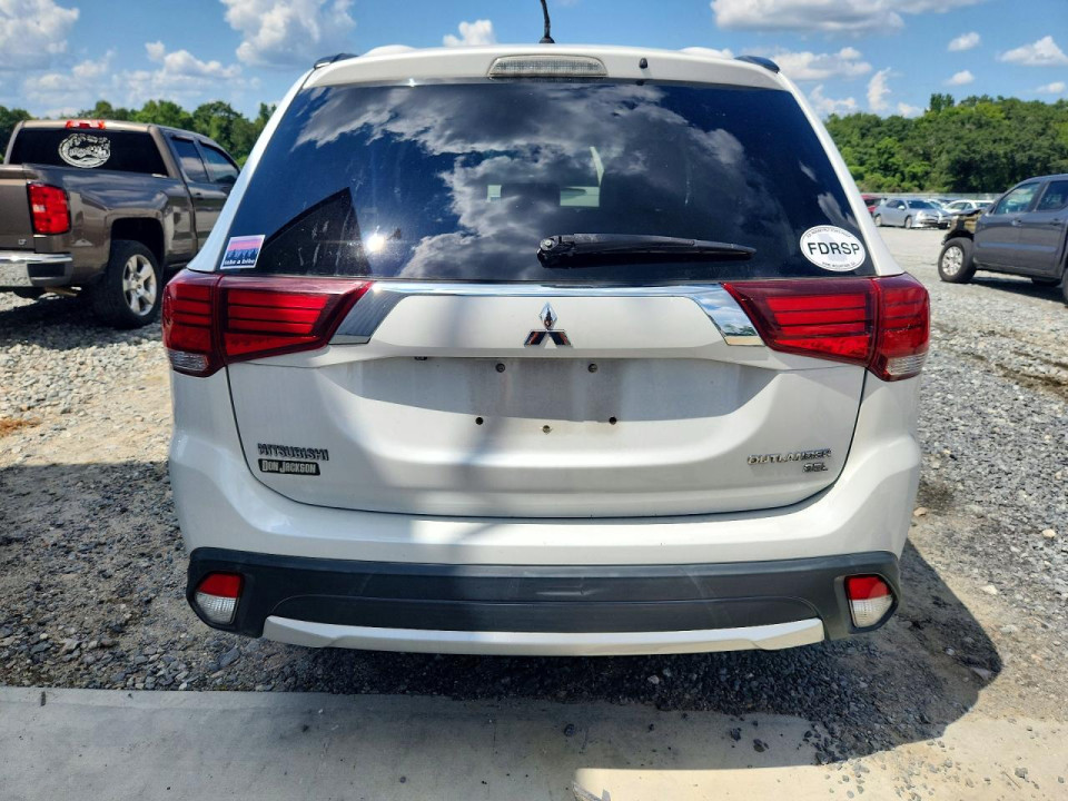 Mitsubishi OUTLANDER 2016 — Copart