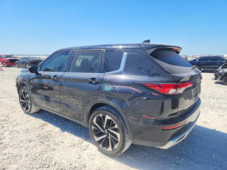 Mitsubishi OUTLANDER 2023 — Copart