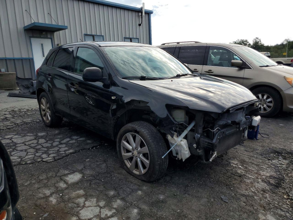Mitsubishi OUTLANDER 2015 — Copart