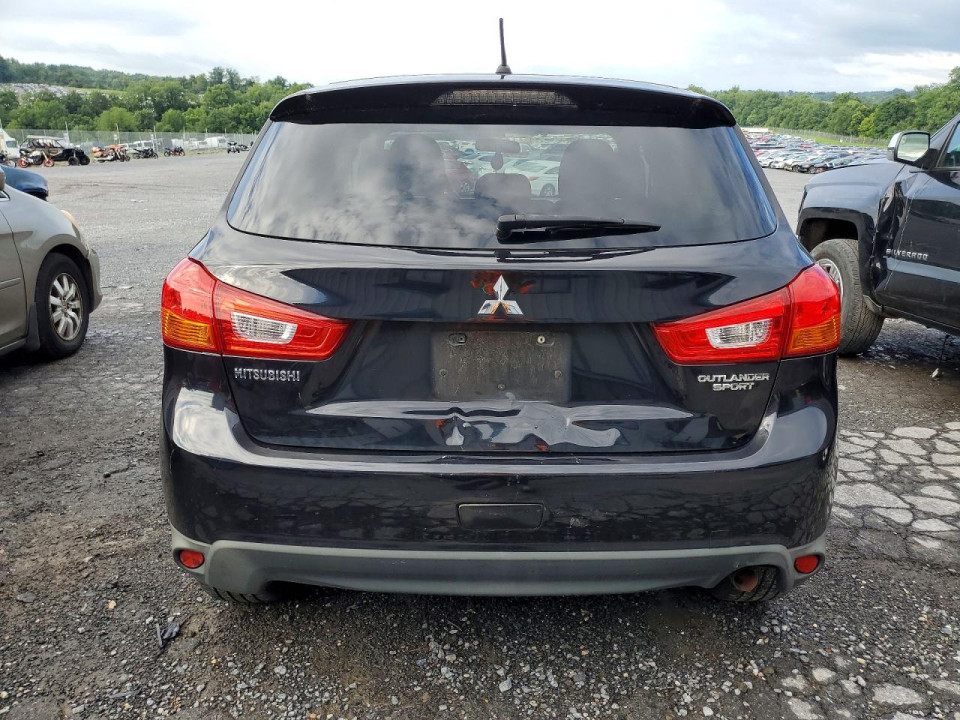 Mitsubishi OUTLANDER 2015 — Copart
