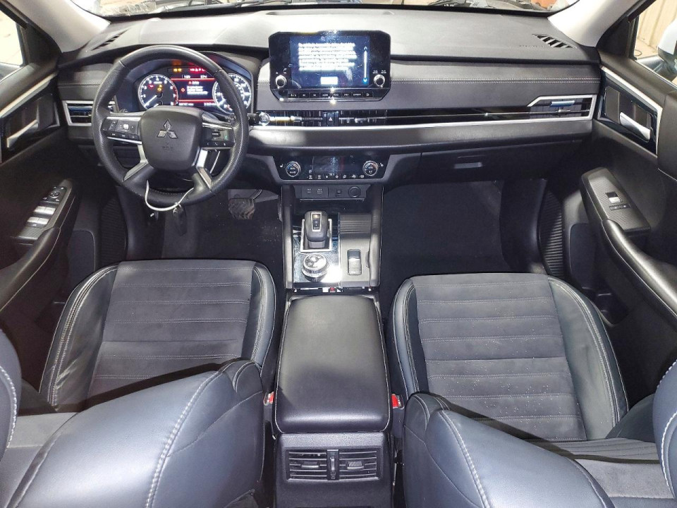 Mitsubishi OUTLANDER 2022 — Copart