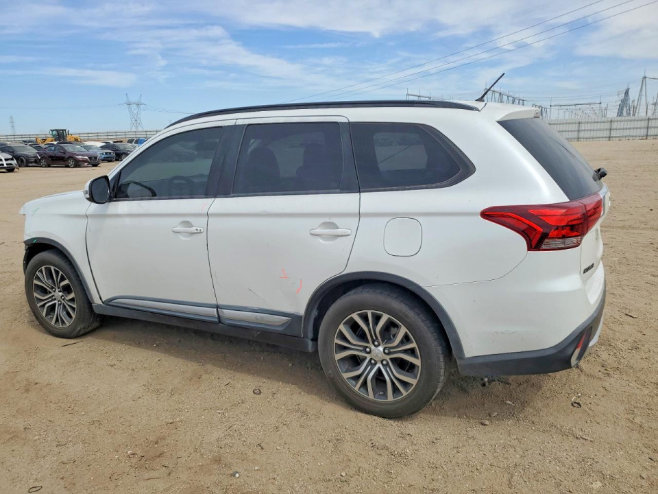 Mitsubishi OUTLANDER 2016 — Copart
