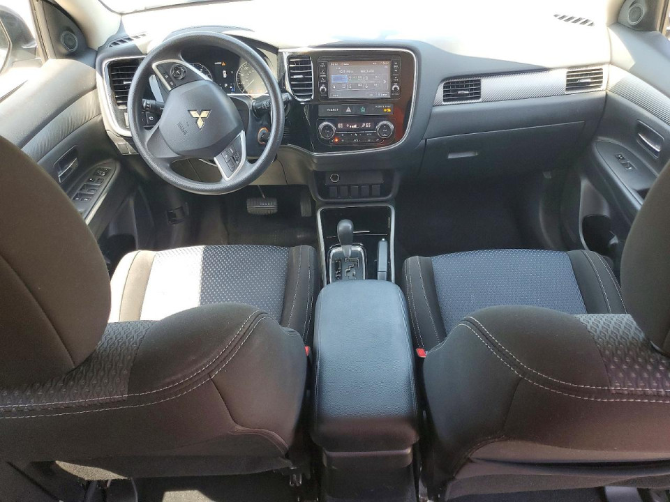 Mitsubishi OUTLANDER 2018 — Copart