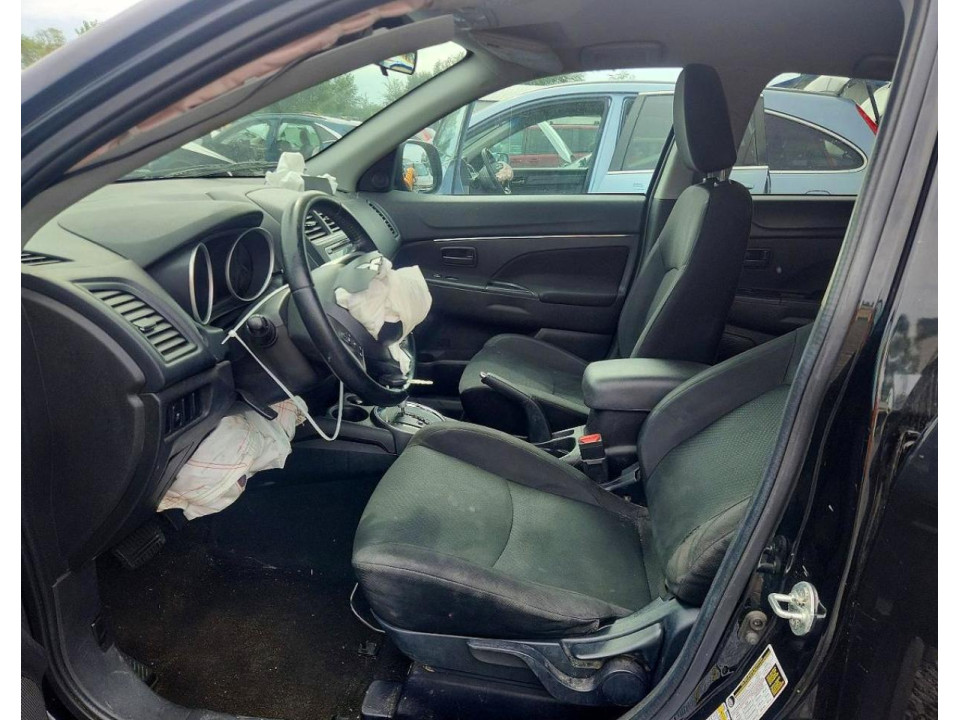 Mitsubishi OUTLANDER 2015 — Copart
