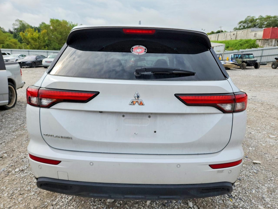 Mitsubishi OUTLANDER 2022 — Copart