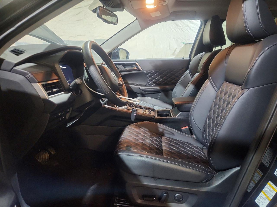 Mitsubishi OUTLANDER 2025 — Copart