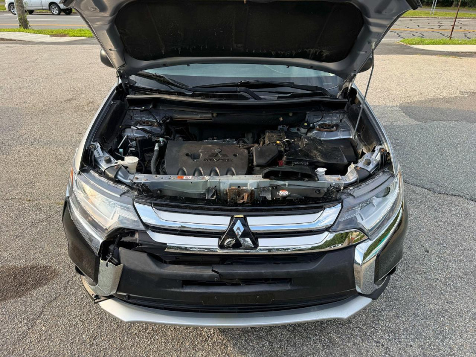 Mitsubishi OUTLANDER 2016 — Copart