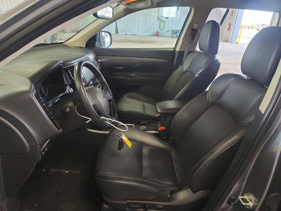 Mitsubishi OUTLANDER 2020 — Copart