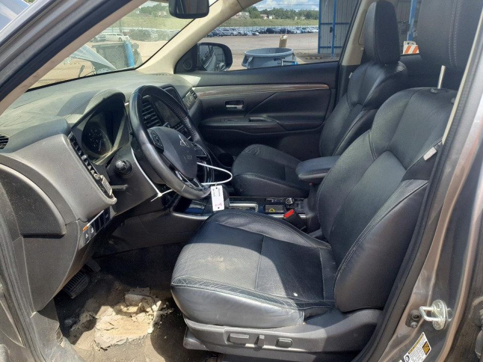 Mitsubishi OUTLANDER 2020 — Copart