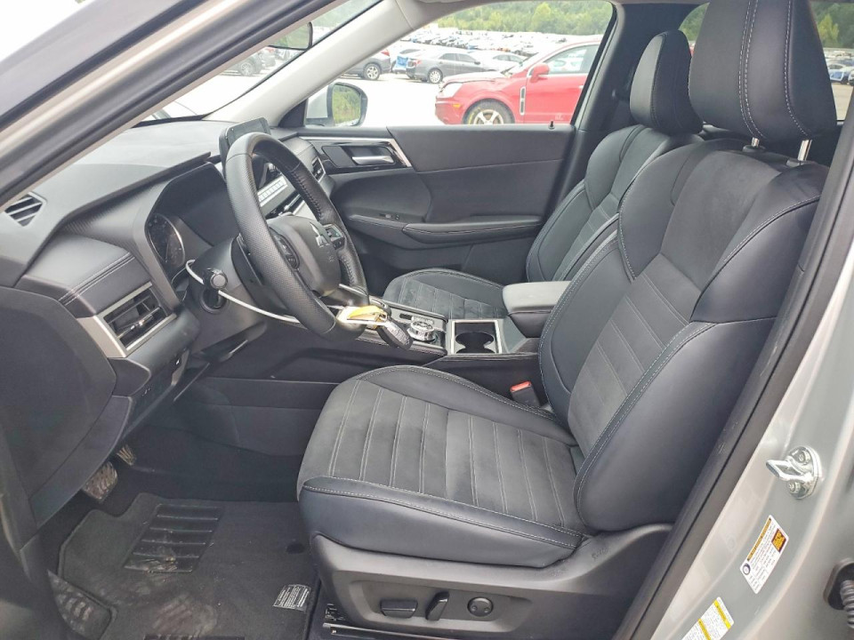 Mitsubishi OUTLANDER 2024 — Copart