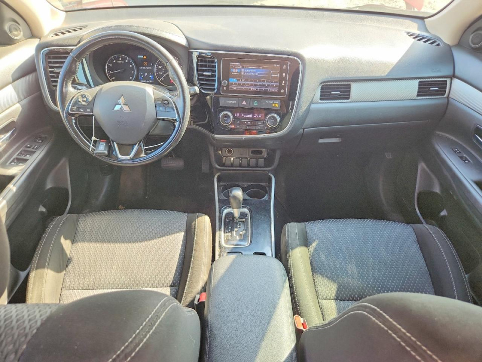 Mitsubishi OUTLANDER 2018 — Copart