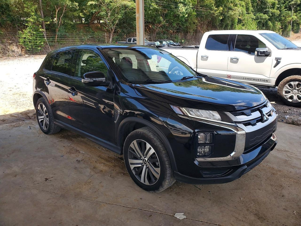 Mitsubishi OUTLANDER 2023 — Copart