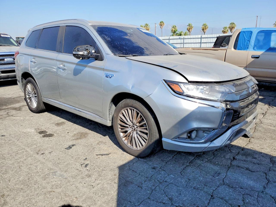 Mitsubishi OUTLANDER 2022 — Copart