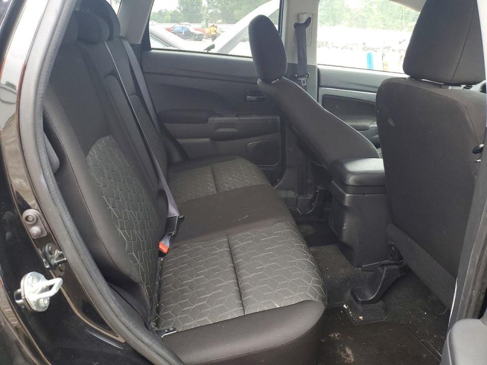 Mitsubishi OUTLANDER 2024 — Copart