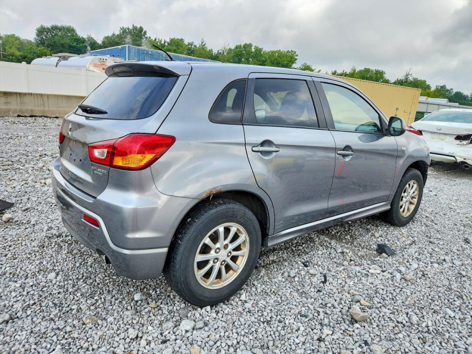 Mitsubishi OUTLANDER 2011 — Copart