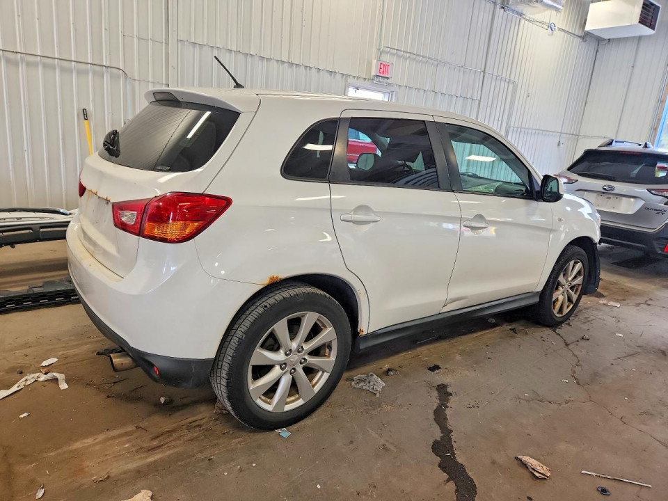 Mitsubishi OUTLANDER 2013 — Copart