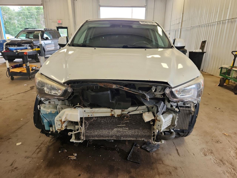 Mitsubishi OUTLANDER 2013 — Copart