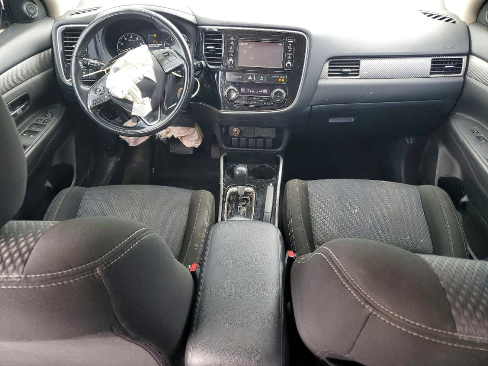 Mitsubishi OUTLANDER 2017 — Copart