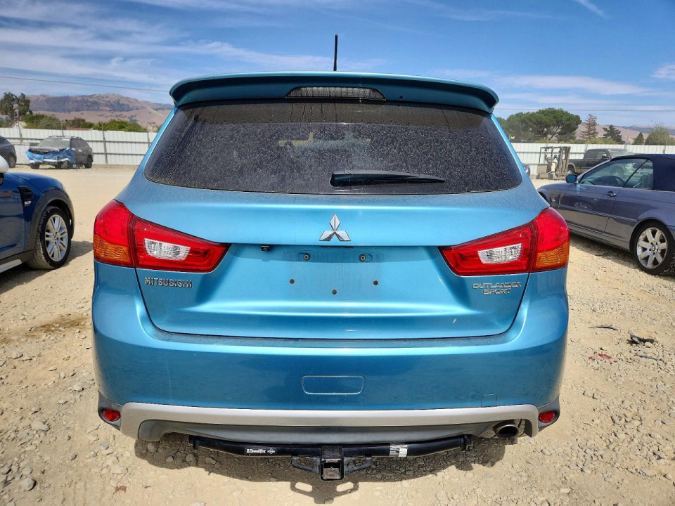 Mitsubishi OUTLANDER 2013 — Copart