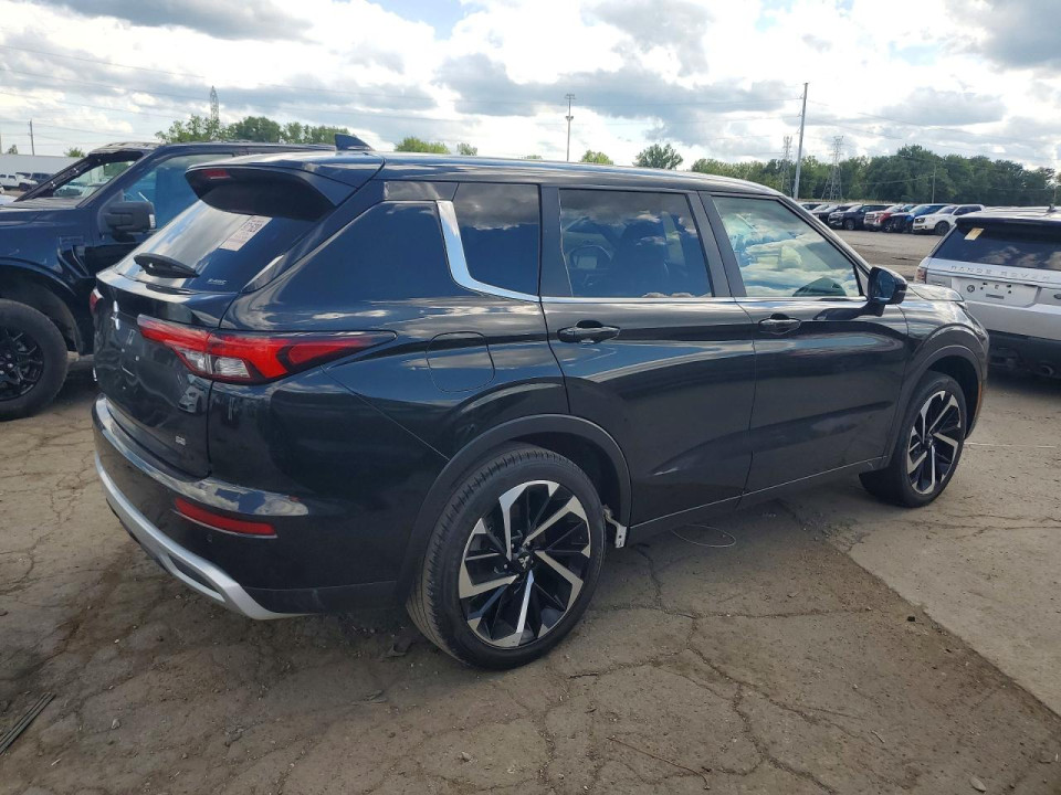 Mitsubishi OUTLANDER 2024 — Copart