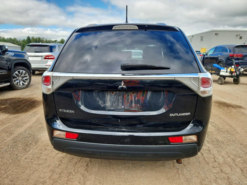 Mitsubishi OUTLANDER 2014 — Copart