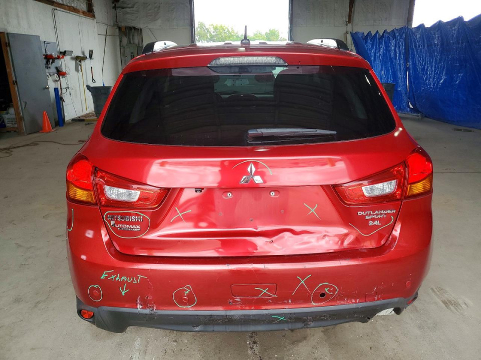 Mitsubishi OUTLANDER 2015 — Copart