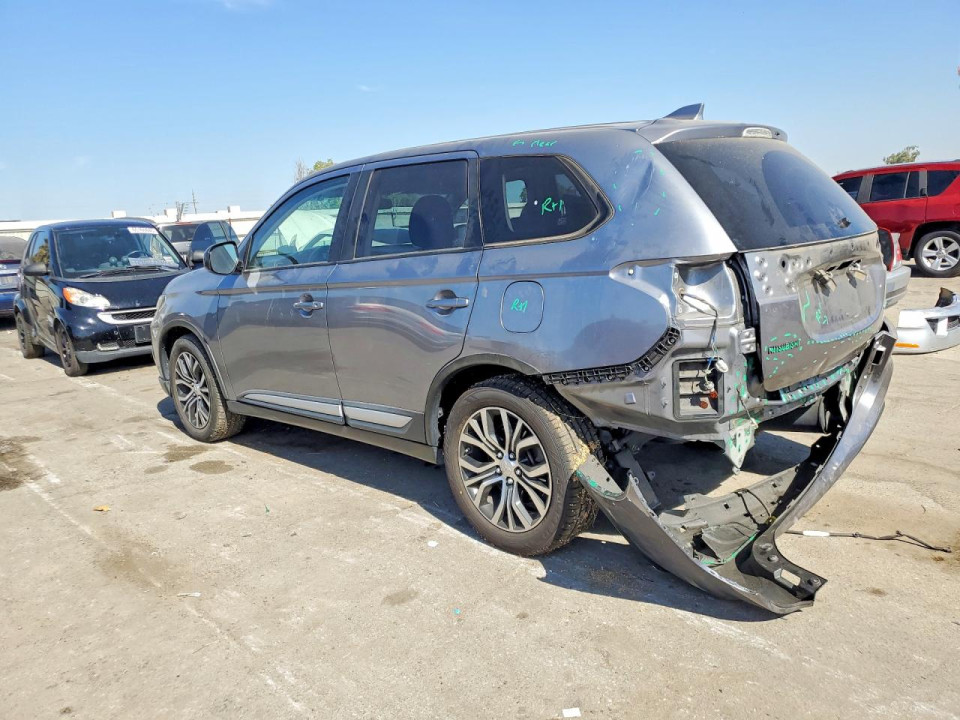 Mitsubishi OUTLANDER 2017 — Copart