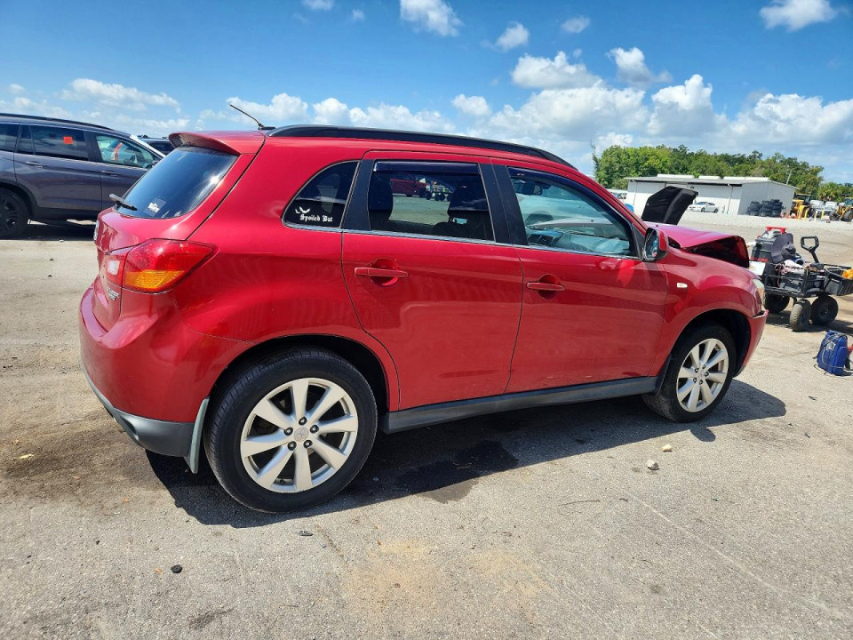 Mitsubishi OUTLANDER 2015 — Copart