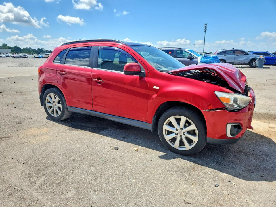 Mitsubishi OUTLANDER 2015 — Copart