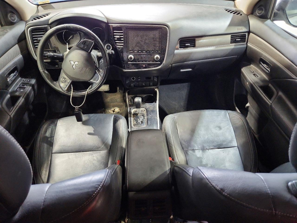 Mitsubishi OUTLANDER 2020 — Copart